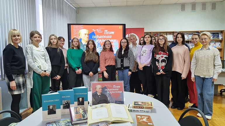 Поэзия тютчева: темы, мотивы, жанры, циклы и своеобразие стиля
